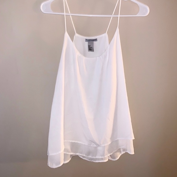 H&M Tops - 💥NEW H&M top